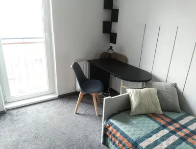 Kawalerka do wynajęcia, 11 m² Krzyki, Śliczna - miniatura 3
