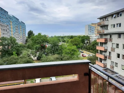 Kawalerka do wynajęcia, 11 m² Krzyki, Śliczna - miniatura 2