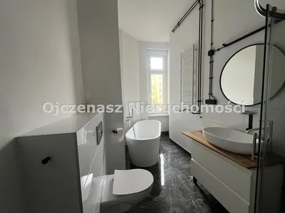 Kawalerka do wynajęcia, 40 m² Centrum - miniatura 3