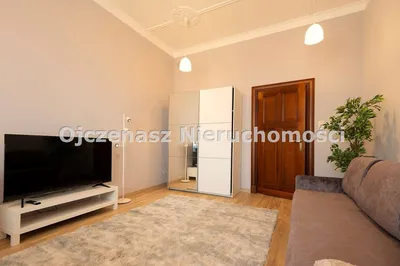 Kawalerka na wynajem, 16 m² Centrum - miniatura 2