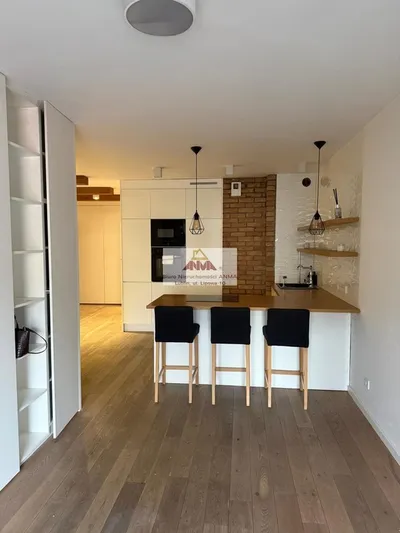 Mieszkanie na wynajem, 45 m² Śródmieście - miniatura 2