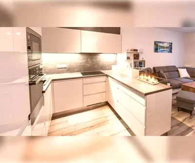 Kawalerka do wynajęcia, 38 m² Stare Miasto - miniatura 2