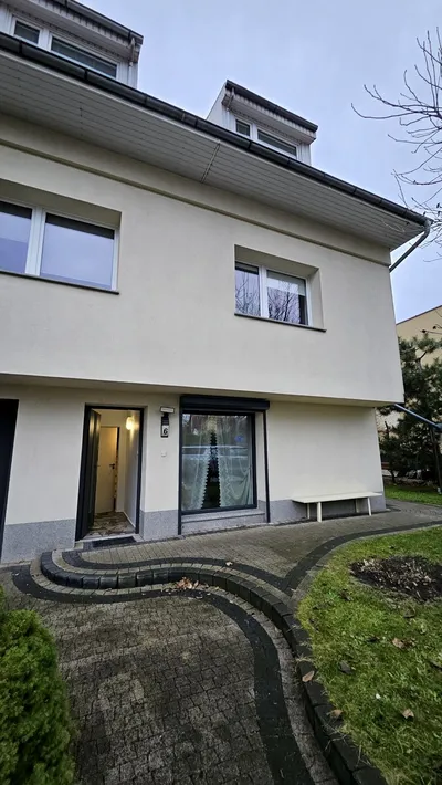 Wynajmę Mieszkanie Wrocław - 130 m²