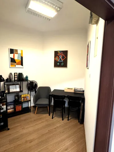 Wynajmę Mieszkanie Warszawa - 79 m² - miniatura 3
