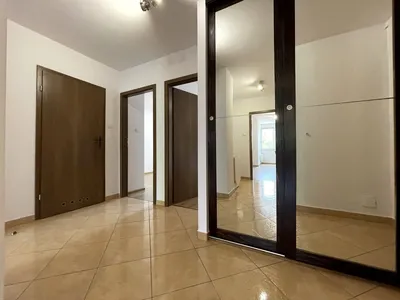 Wynajmę Mieszkanie Warszawa - 79 m²