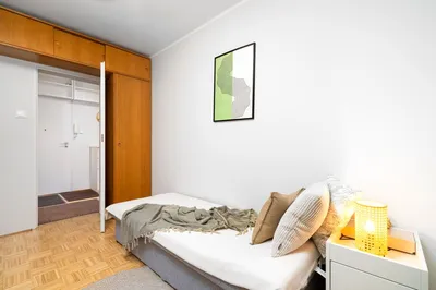 Wynajmę Mieszkanie Warszawa - 10 m² - miniatura 2