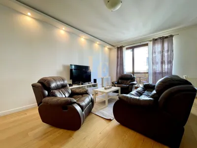 Wynajmę Mieszkanie Warszawa - 115 m²