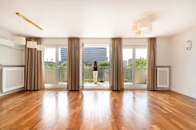 Wynajmę Mieszkanie Warszawa - 130 m² - miniatura 2