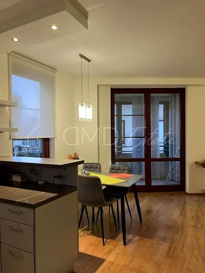 Wynajmę Mieszkanie Warszawa - 57 m² - miniatura 2