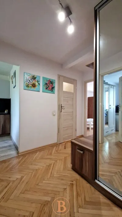 Wynajmę Mieszkanie Kraków - 47 m² - miniatura 2