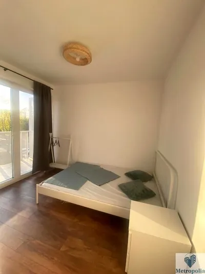 Wynajmę Mieszkanie Warszawa - 51 m² - miniatura 4