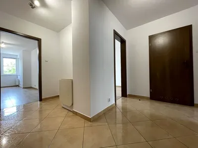 Wynajmę Mieszkanie Warszawa - 79 m² - miniatura 3