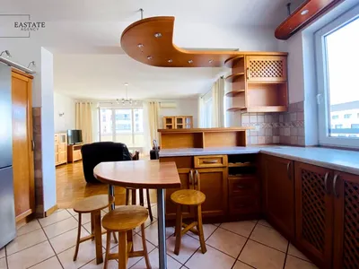 Wynajmę Mieszkanie Warszawa - 135 m² - miniatura 3