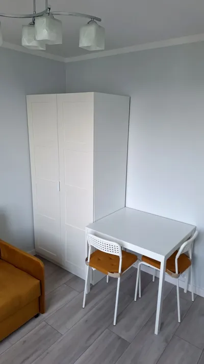 Wynajmę Mieszkanie Warszawa - 30 m² - miniatura 2