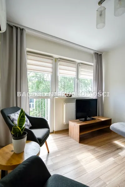 Wynajmę Mieszkanie Warszawa - 36 m² - miniatura 4