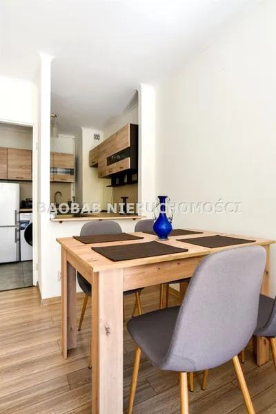 Wynajmę Mieszkanie Warszawa - 36 m² - miniatura 2