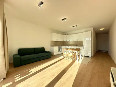 Wynajmę Mieszkanie Warszawa - 81 m² - miniatura 3