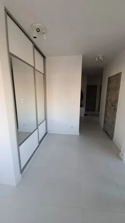 Wynajmę Mieszkanie Warszawa - 78 m² - miniatura 3