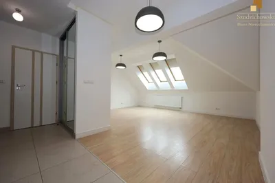 Wynajmę Mieszkanie Warszawa - 92 m² - miniatura 3