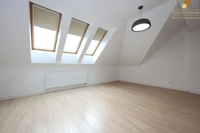 Wynajmę Mieszkanie Warszawa - 92 m² - miniatura 2