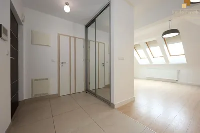 Wynajmę Mieszkanie Warszawa - 92 m² - miniatura 4