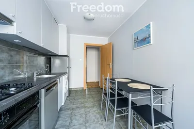 Wynajmę Mieszkanie Warszawa - 44,90 m² - miniatura 2