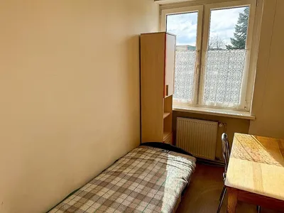 Pokój dla mężczyzny do wynajęcia - miniatura 2
