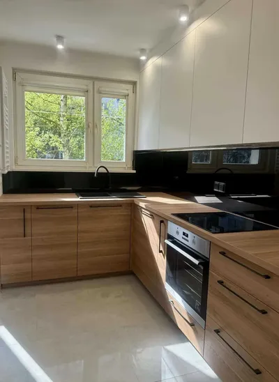 3 pokojowe mieszkanie z balkonem po remoncie - miniatura 3