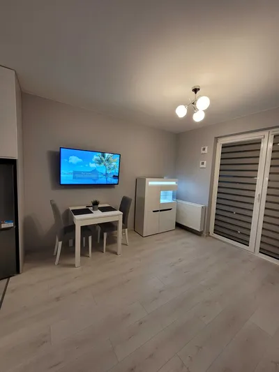 Super KOMFORTOWA kawalerka w CENTRUM!, PARKING, duży balkon, BEZ PROWIZJI!