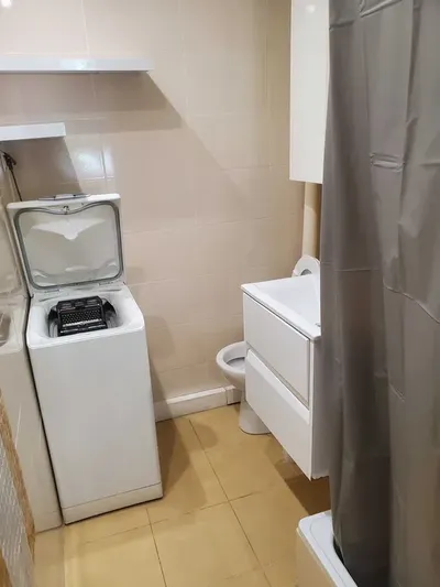 Wynajmę mieszkanie Plac Nowy Targ - miniatura 2
