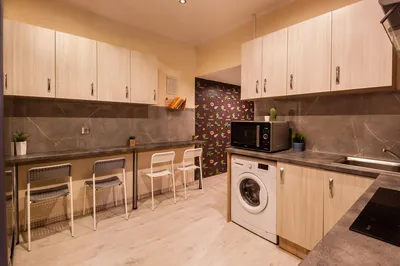 Komfortowy pokój z balkonem, ul. Wielkopolska 23. - miniatura 4