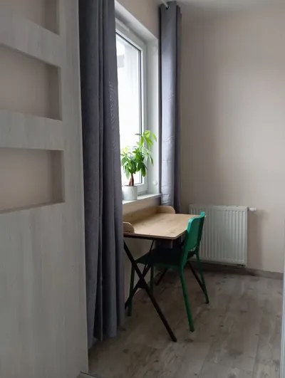 Kawalerka z osobną sypialnią 27mkw Różanka Wrocław - miniatura 4