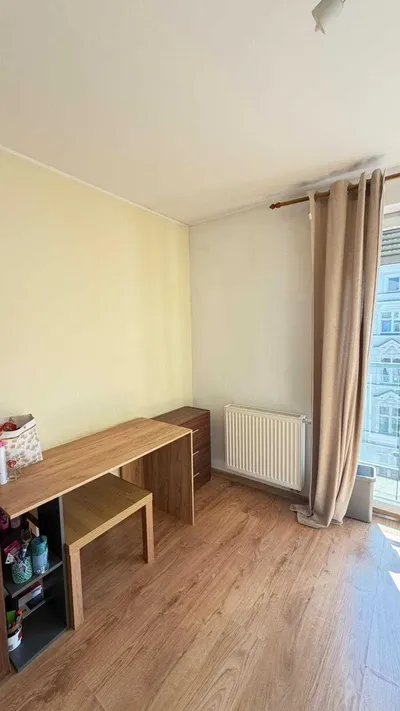 Nieprzechodni pokój z balkonem do wynajęcia od zaraz-1500 z rachunkami - miniatura 3