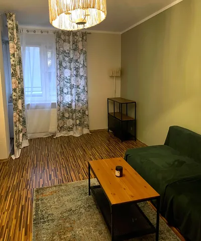 Bardzo duży pokój w Bronowicach z dużą, osobną garderobą