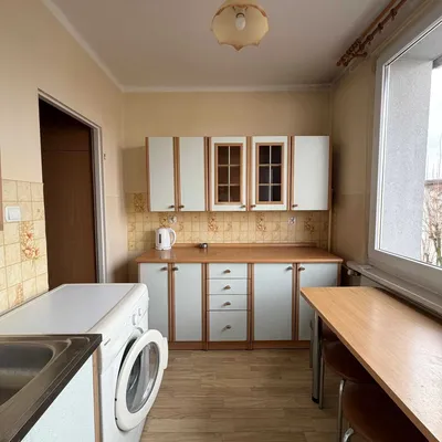 Czyste i schludne mieszkanie blisko centrum od zaraz - miniatura 2