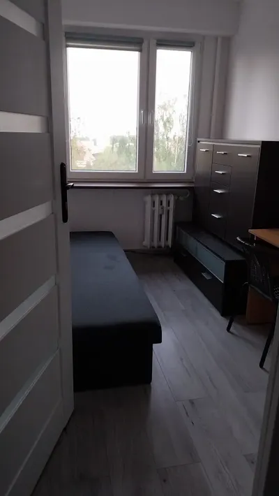 Pokój do wynajęcia, blisko centrum i uczelni, Czechów, Wi-Fi - miniatura 3