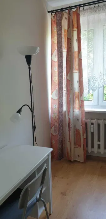 Jednoosobowy pokój do wynajęcia na ul. Popiełuszki 7 - miniatura 3