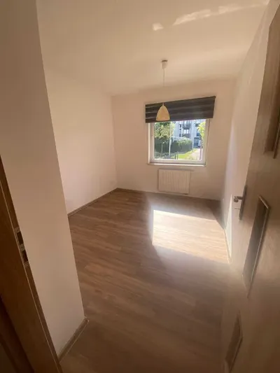 Wynajmę mieszkanie 2-pokojowe - Nowa Cukrownia, Gumieńce - miniatura 2