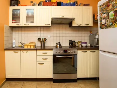 Pokój 1 os. 1300zl CAŁOŚĆ , ul. Śliczna 30b Blisko UEK, AWF, PK Mech - miniatura 4
