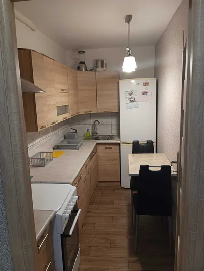 Wynajmę pokój jedno-dwuosobowy 15m2 na oś. Piastowskim61 - miniatura 4