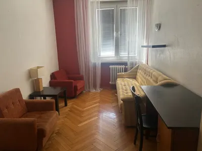 Do wynajęcia M-3, kamienica, ścisłe Centrum
