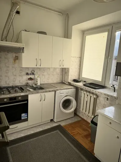 Ładny pokój jednoosobowy w mieszkaniu 3 osobowym wolne 2 pokoje blisko Politechniki - miniatura 4
