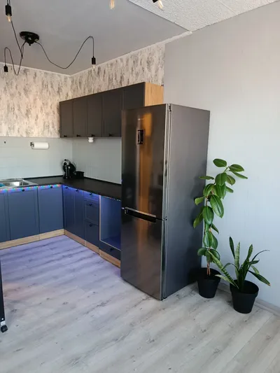 Wynajmę mieszkanie 4-pokojmowe Katowice ul. Modrzewiowa - miniatura 2