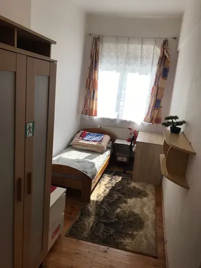 Wynajmę 1 osobowy pokój 6 min od Placu Rapackiego - miniatura 4
