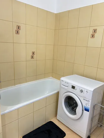 Wynajmę pokój Studentce - miniatura 5