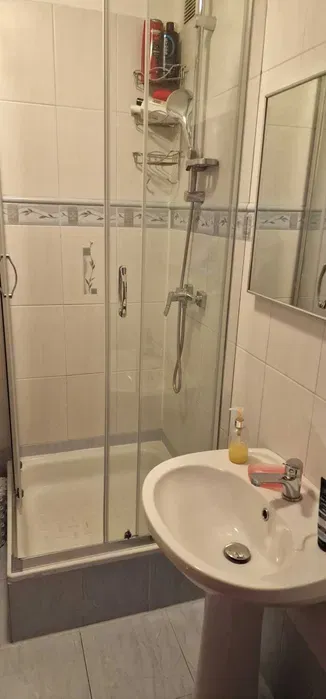 Pokój do wynajęcia w świetnej lokalizacji - miniatura 4