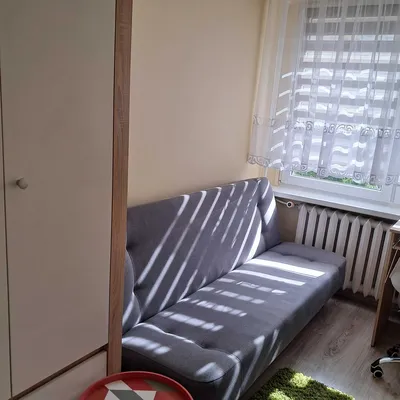 Waszyngtona 14b pokój dla dziewczyny - miniatura 3