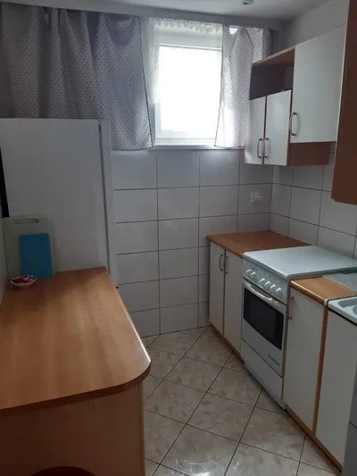 Wynajmę mieszkanie 3 pokoje na Ochocie ul.Dickensa - miniatura 3