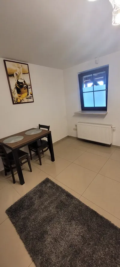 Kawalerka 25 m2 1500zł+ opłaty. - miniatura 2