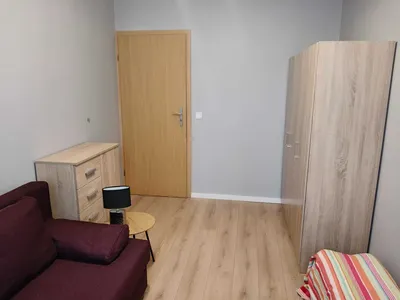 Do wynajęcia pokój jednoosobowy (12 mkw) przy ul. Bajana 1400zł (1000 zł +opłaty 400 zł) - miniatura 3
